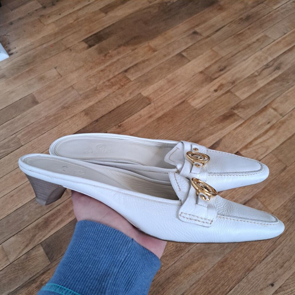 Vintage Cole Haan Womens Size 9 Suede Leather White Heels Mules Shoes Slip Ons - Picture 3 of 9
